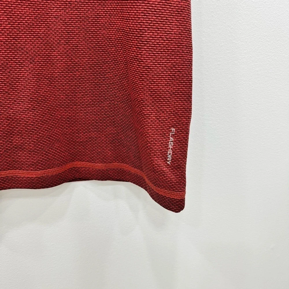 North Face Red Flashdry Short Sleeve Polo Shirt Sz XL textured design